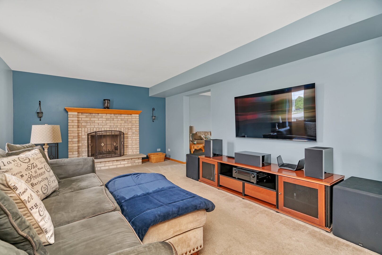 601 High Grove Drive, Minooka, IL 60447