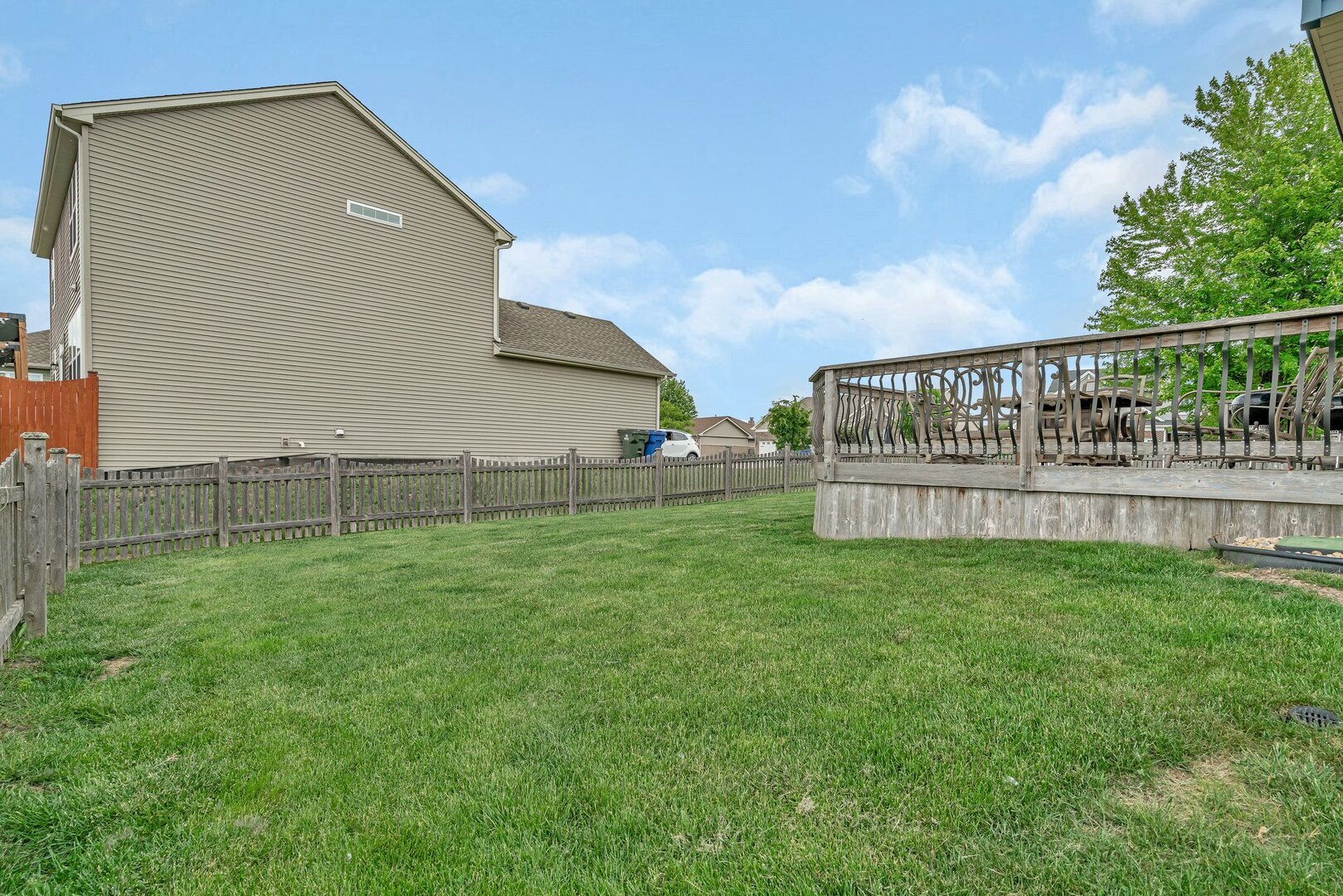 601 High Grove Drive, Minooka, IL 60447