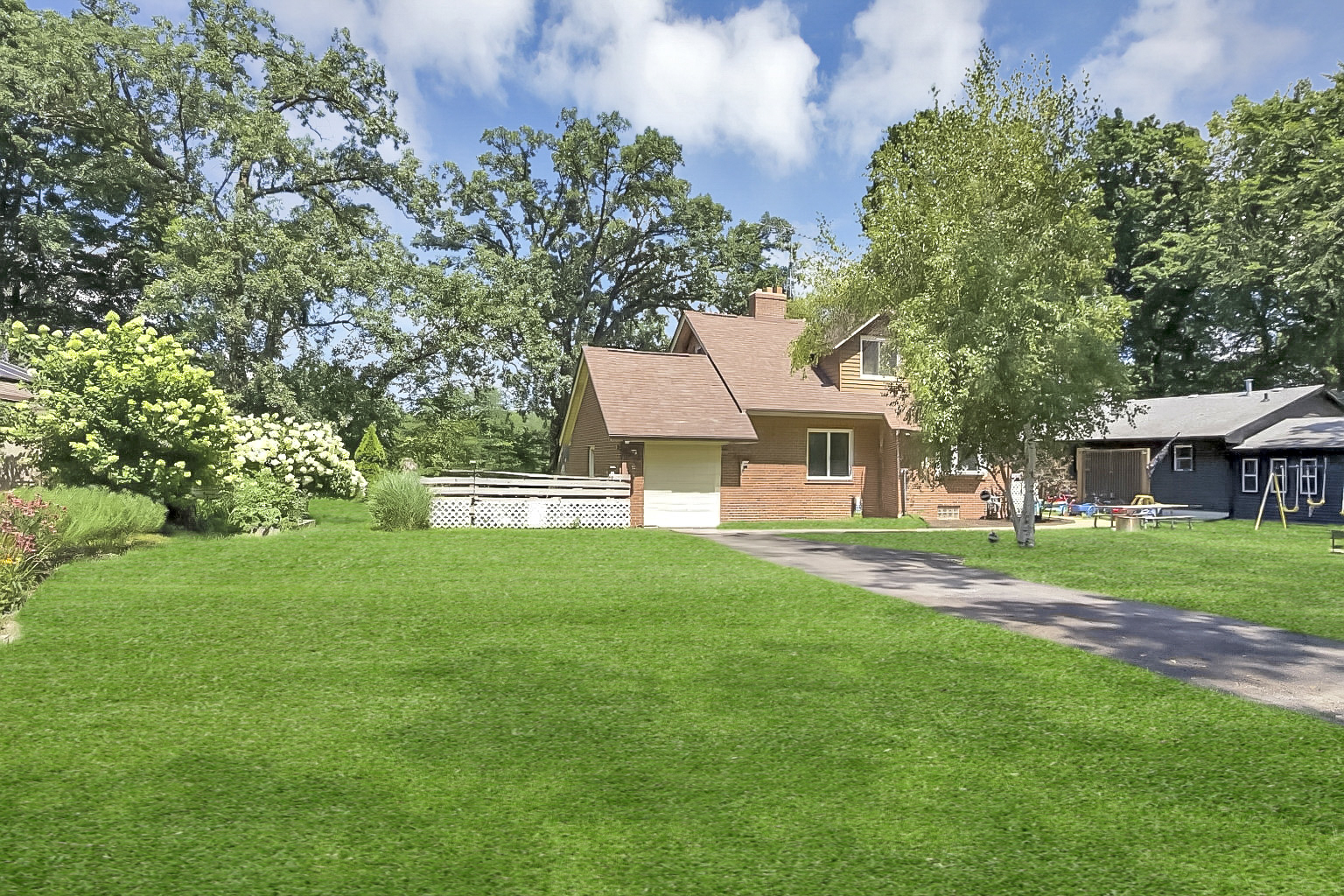 4097 Oaklane Road, Rockford, IL 61109