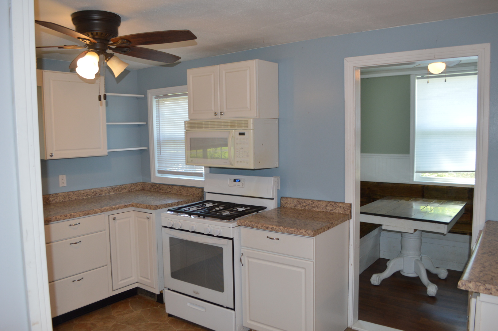 309 S Main Street, Walnut, IL 61376
