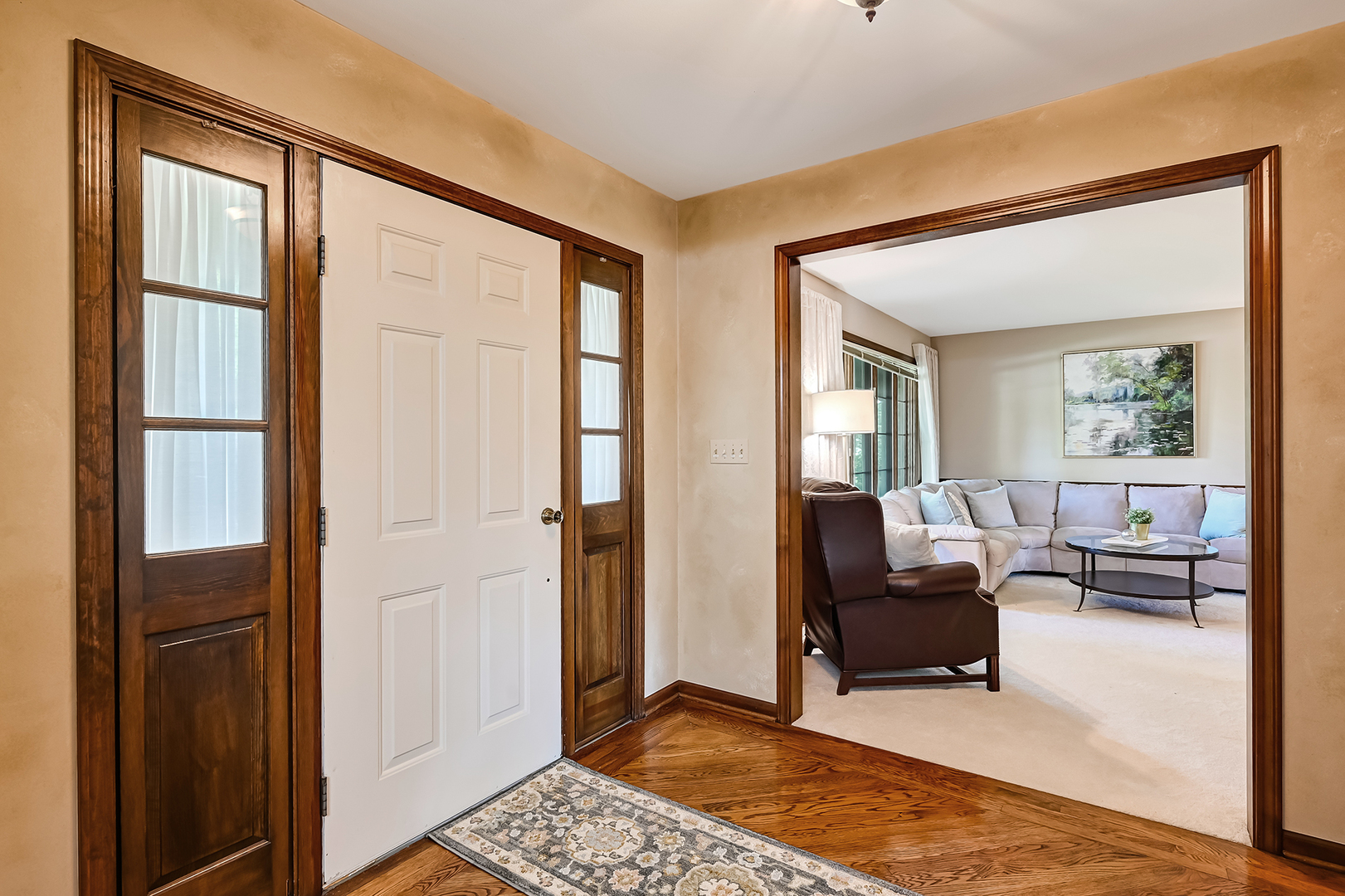 8141 Ridgepointe Drive, Burr Ridge, IL 60527