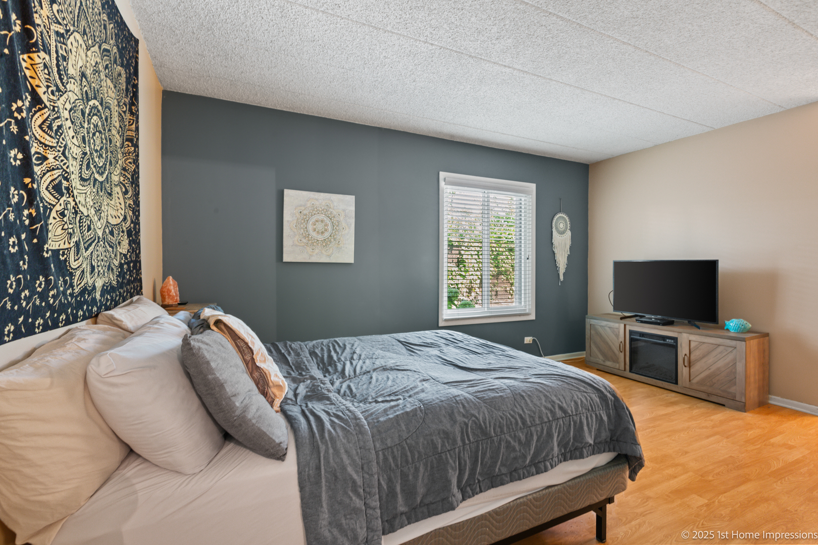 1313 Cass Lane #102, Westmont, IL 60559