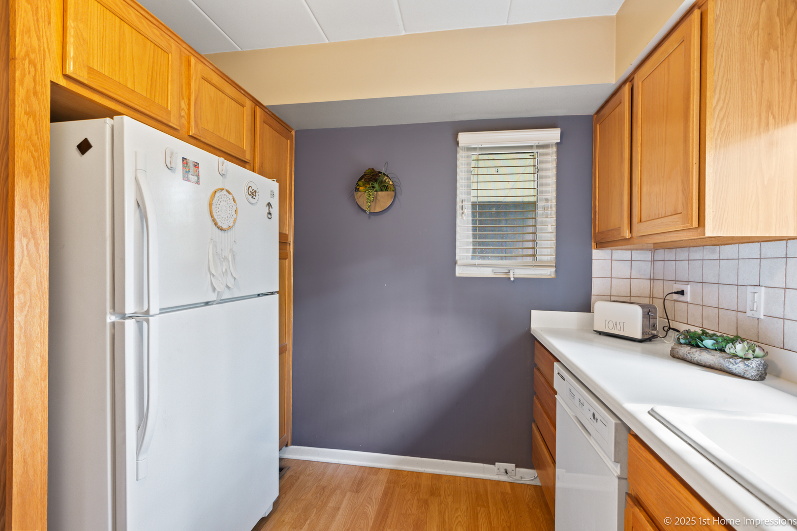 1313 Cass Lane #102, Westmont, IL 60559