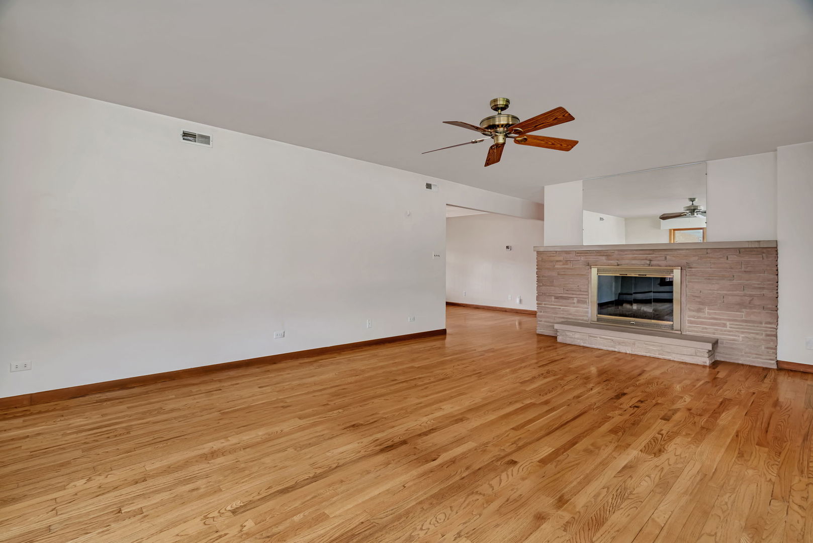 1185 S Wilson Avenue, Kankakee, IL 60901
