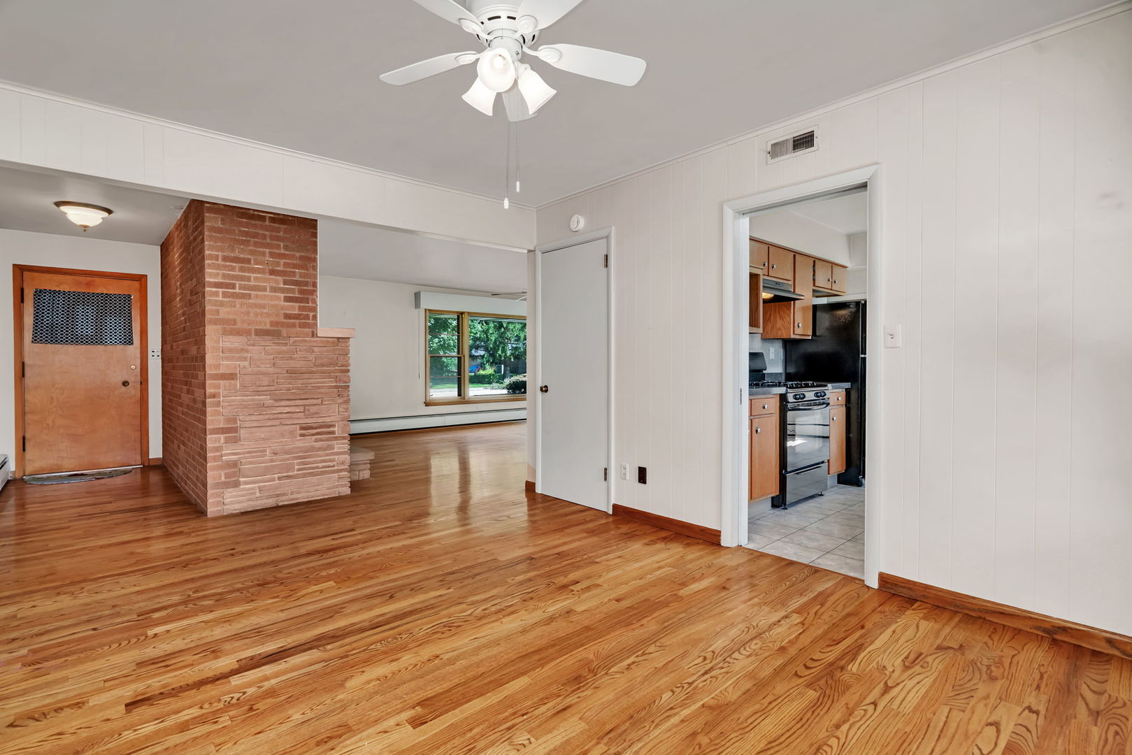 1185 S Wilson Avenue, Kankakee, IL 60901