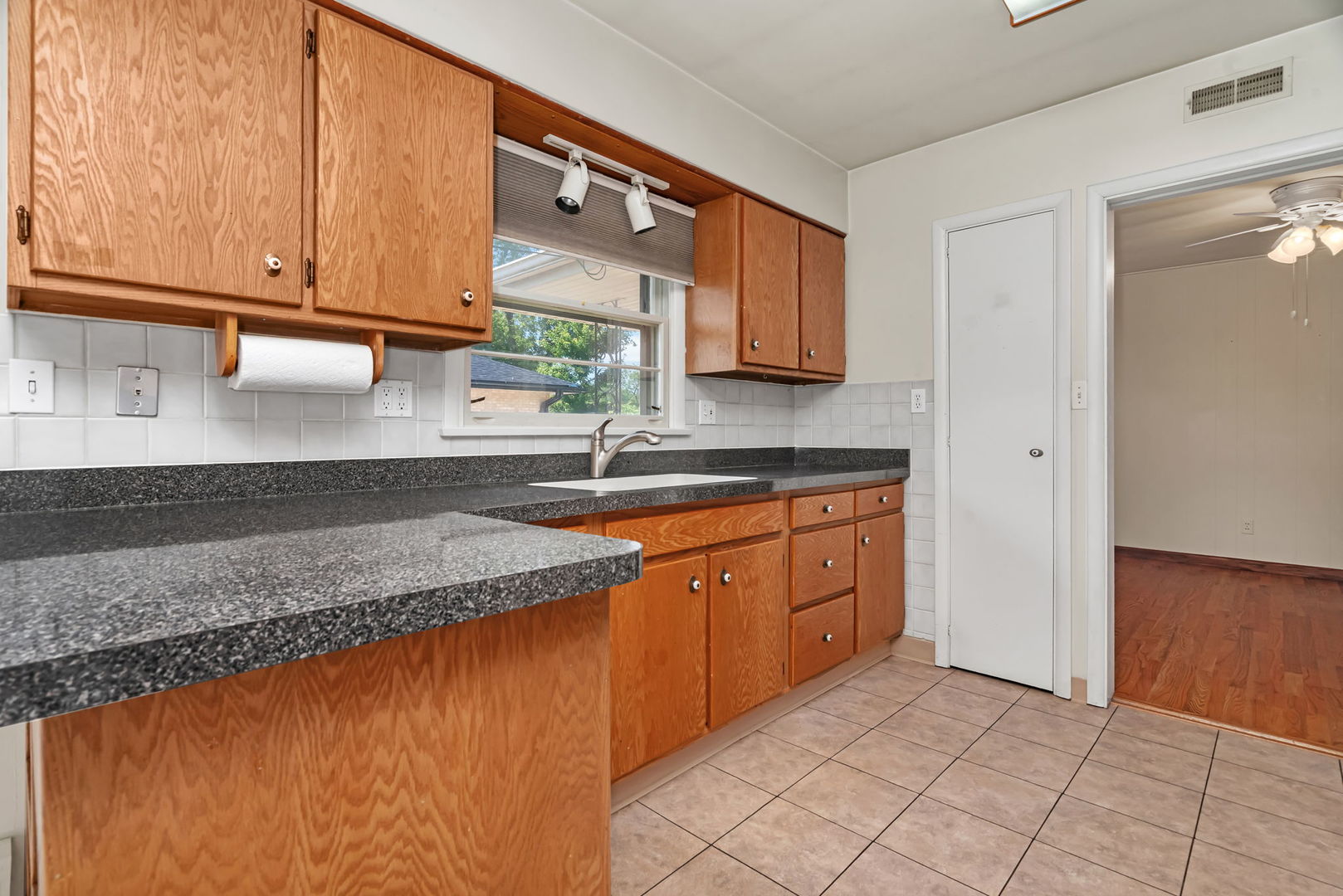 1185 S Wilson Avenue, Kankakee, IL 60901