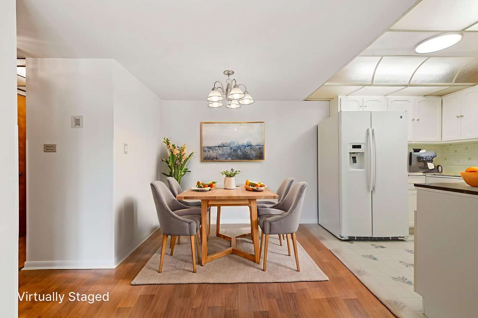 5540 Walnut Avenue #15B, Downers Grove, IL 60515