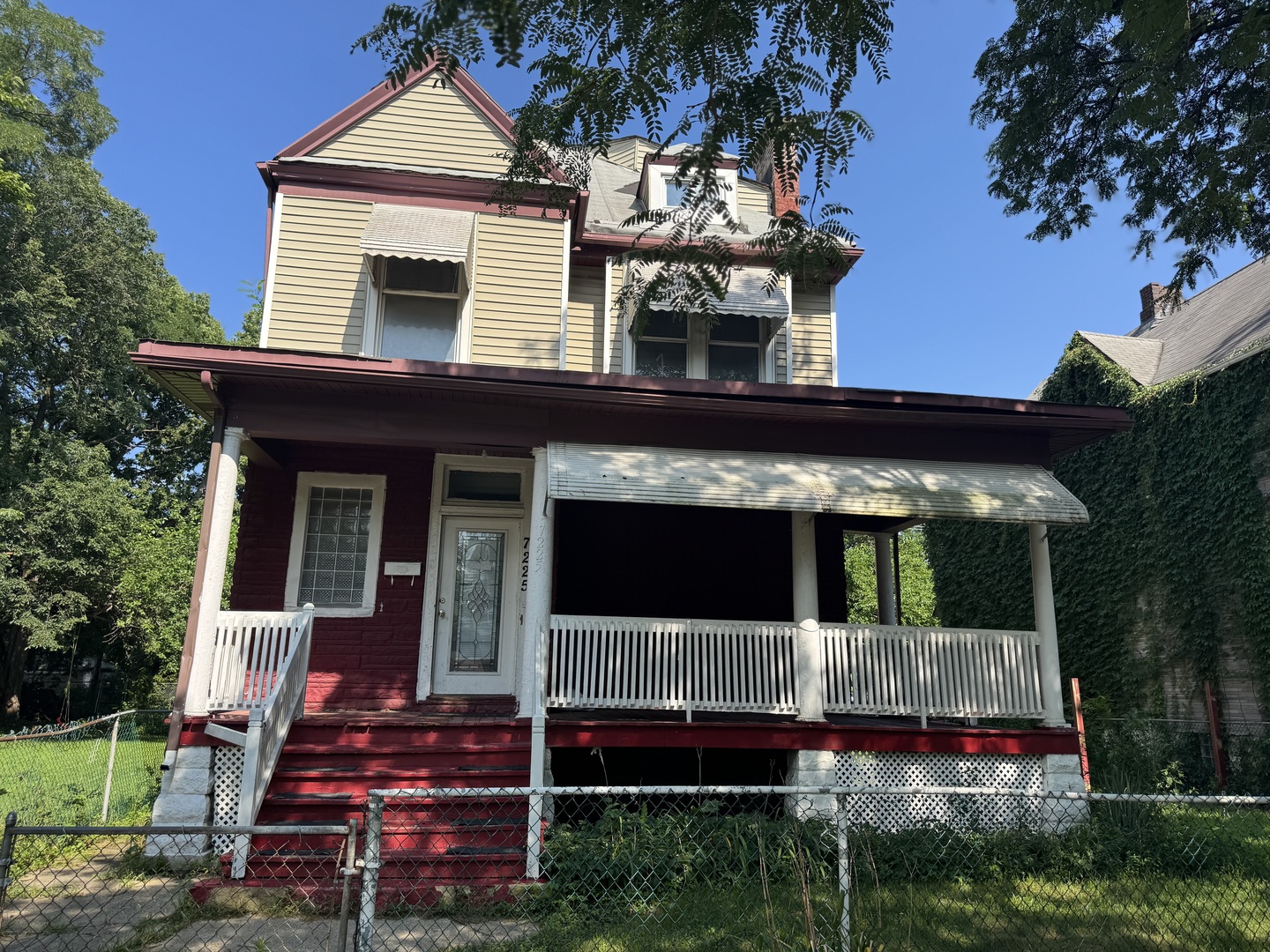 7225 S Princeton Avenue, Chicago, IL 60621
