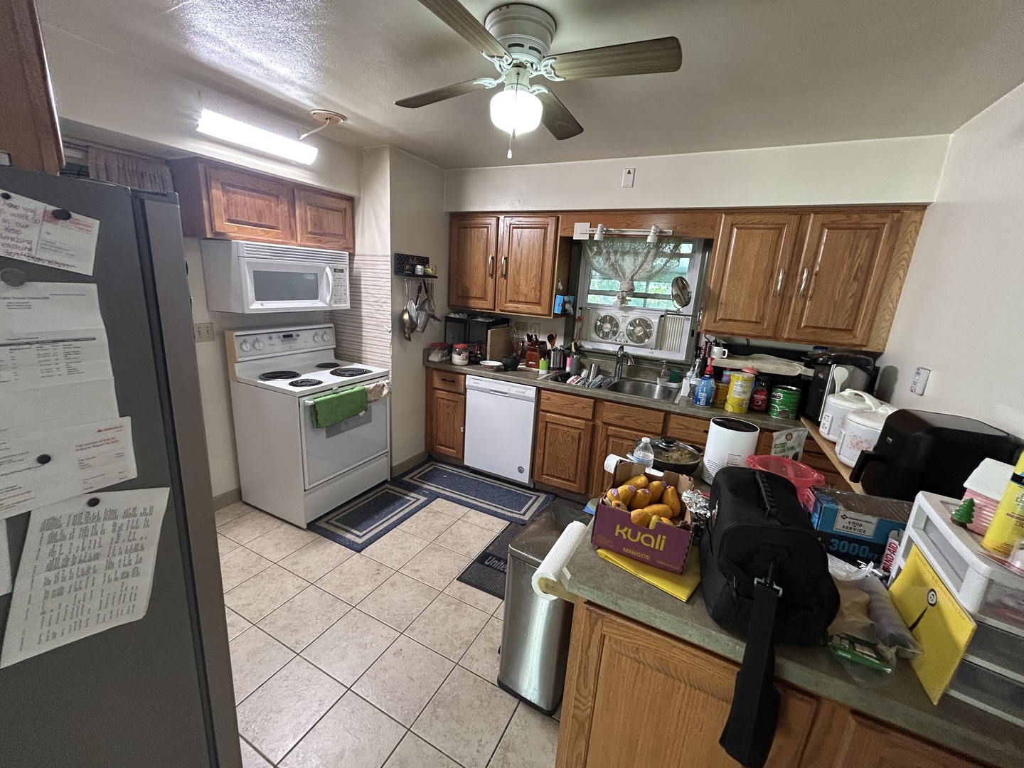 2725 Hooker Avenue, Rockford, IL 61108