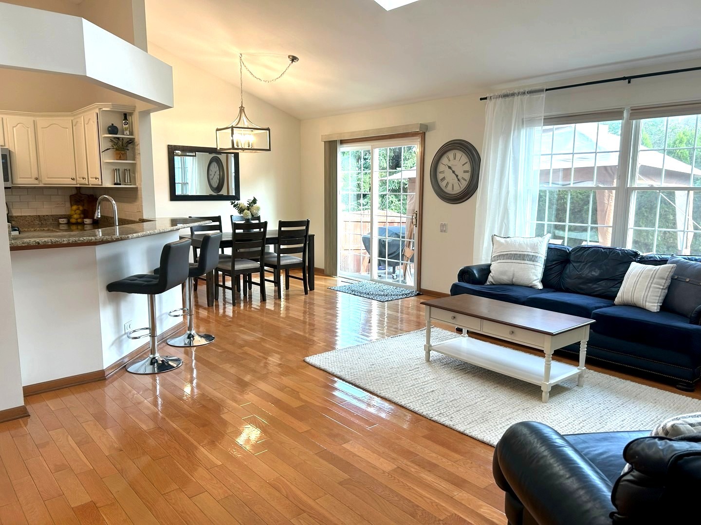 3077 Azure Cove, Aurora, IL 60503