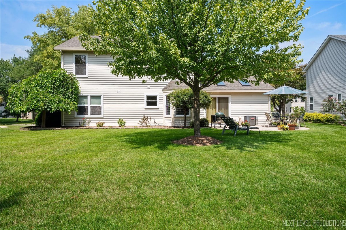 1439 Huntcliff Road, Bartlett, IL 60103