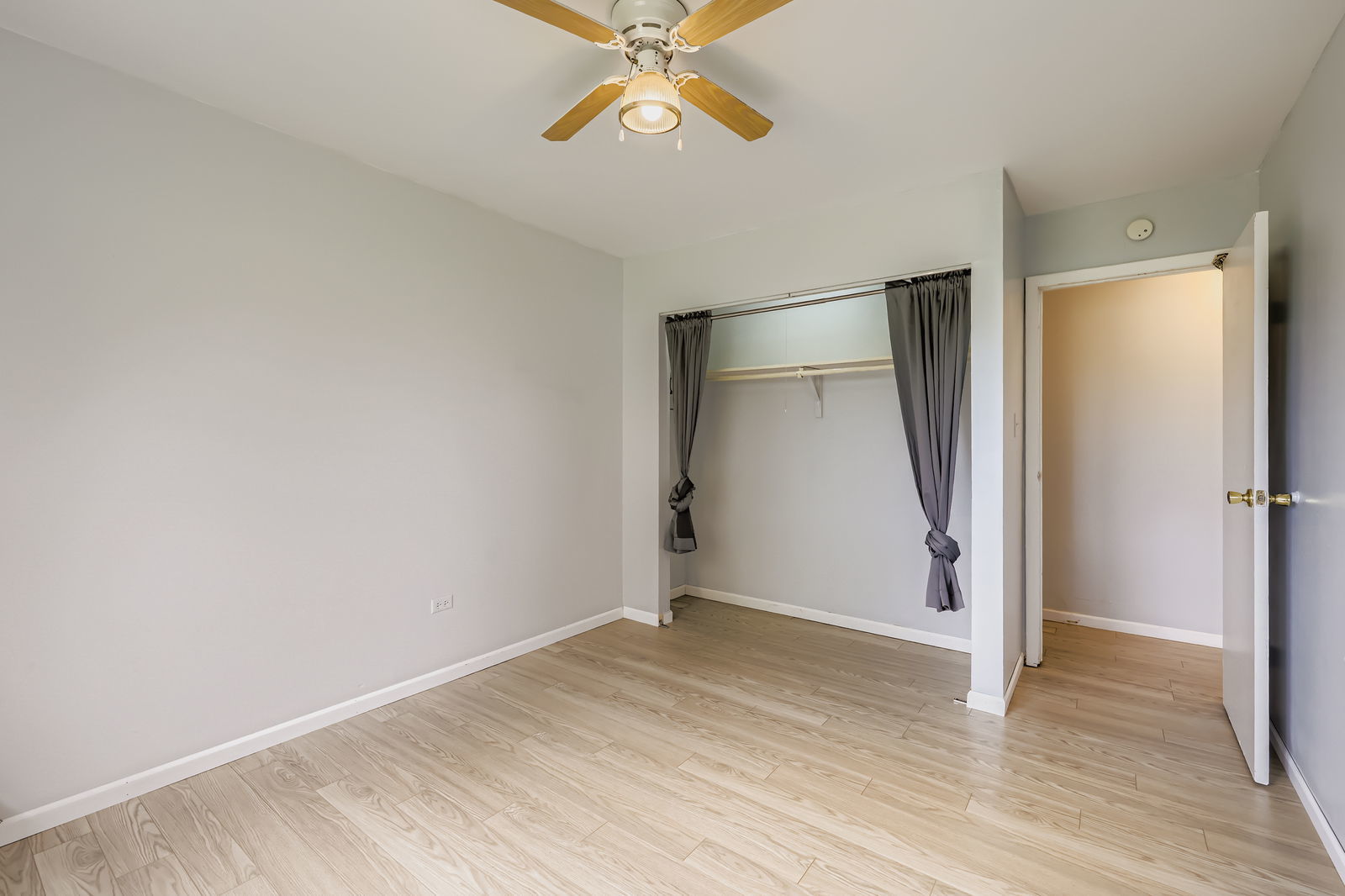 870 Winesap Court #103, Prospect Heights, IL 60070