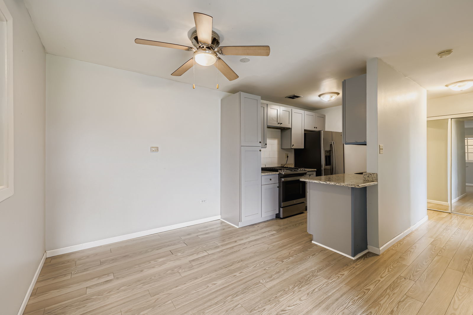 870 Winesap Court #103, Prospect Heights, IL 60070