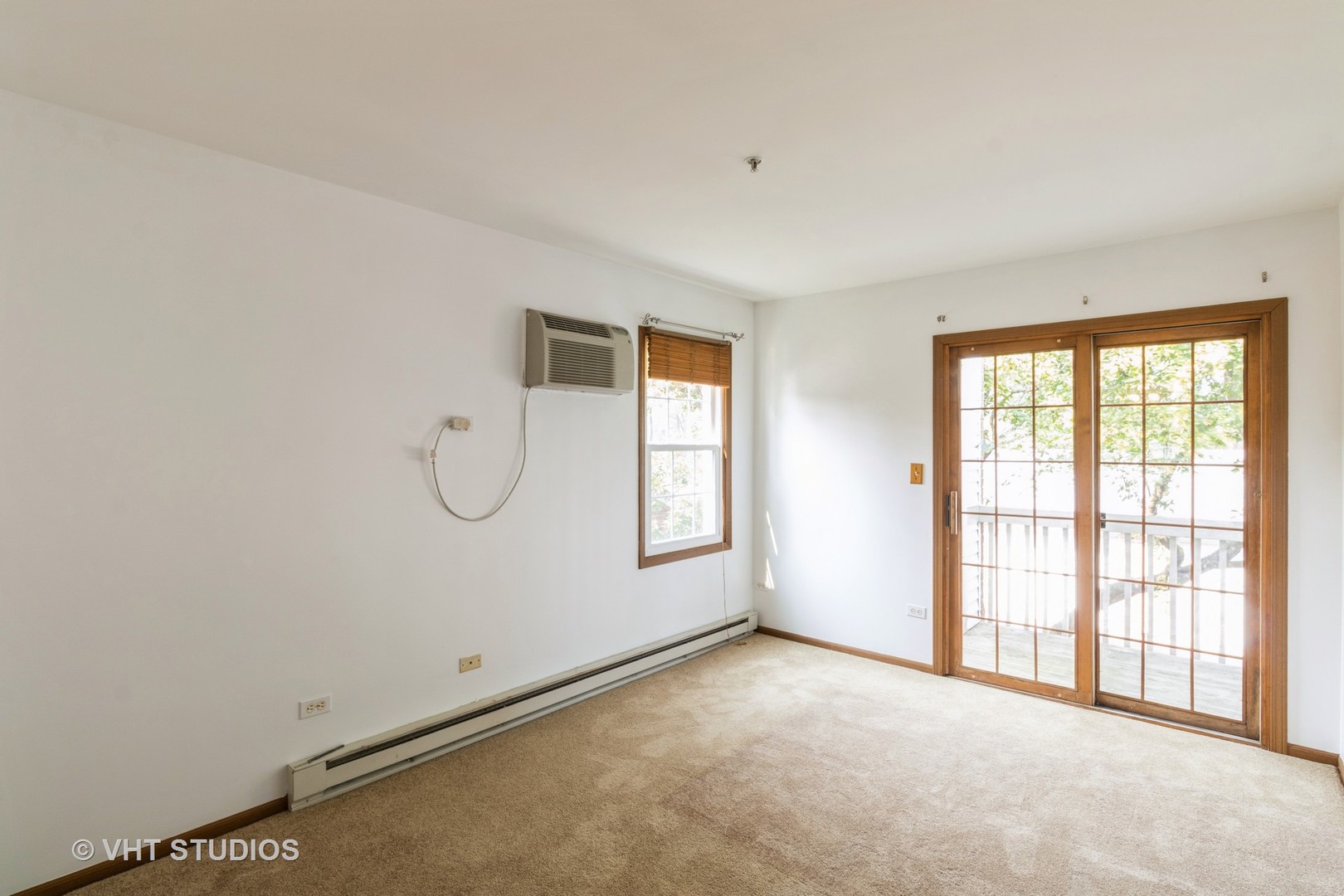 1305 Cunat Court #2B, Lake In The Hills, IL 60156