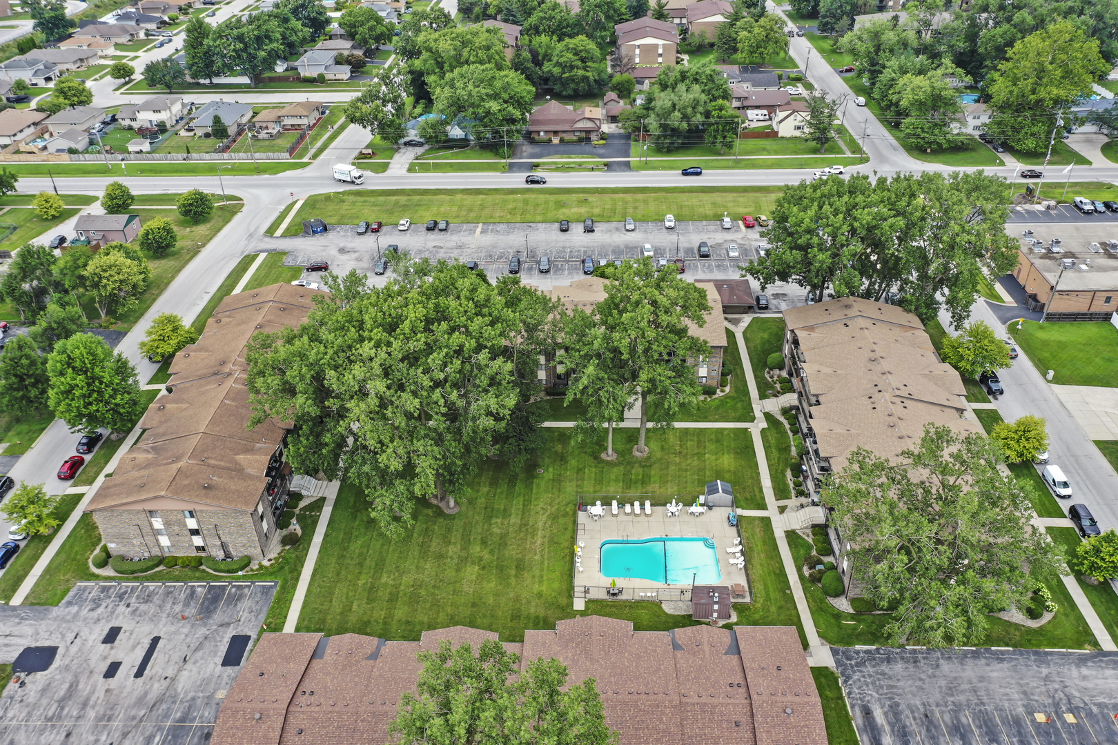 13521 Le Claire Avenue #72, Crestwood, IL 60418