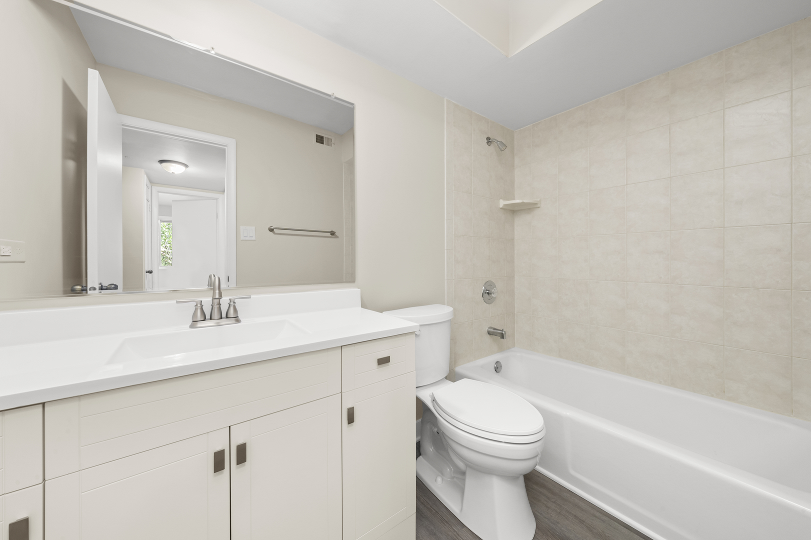 13521 Le Claire Avenue #72, Crestwood, IL 60418