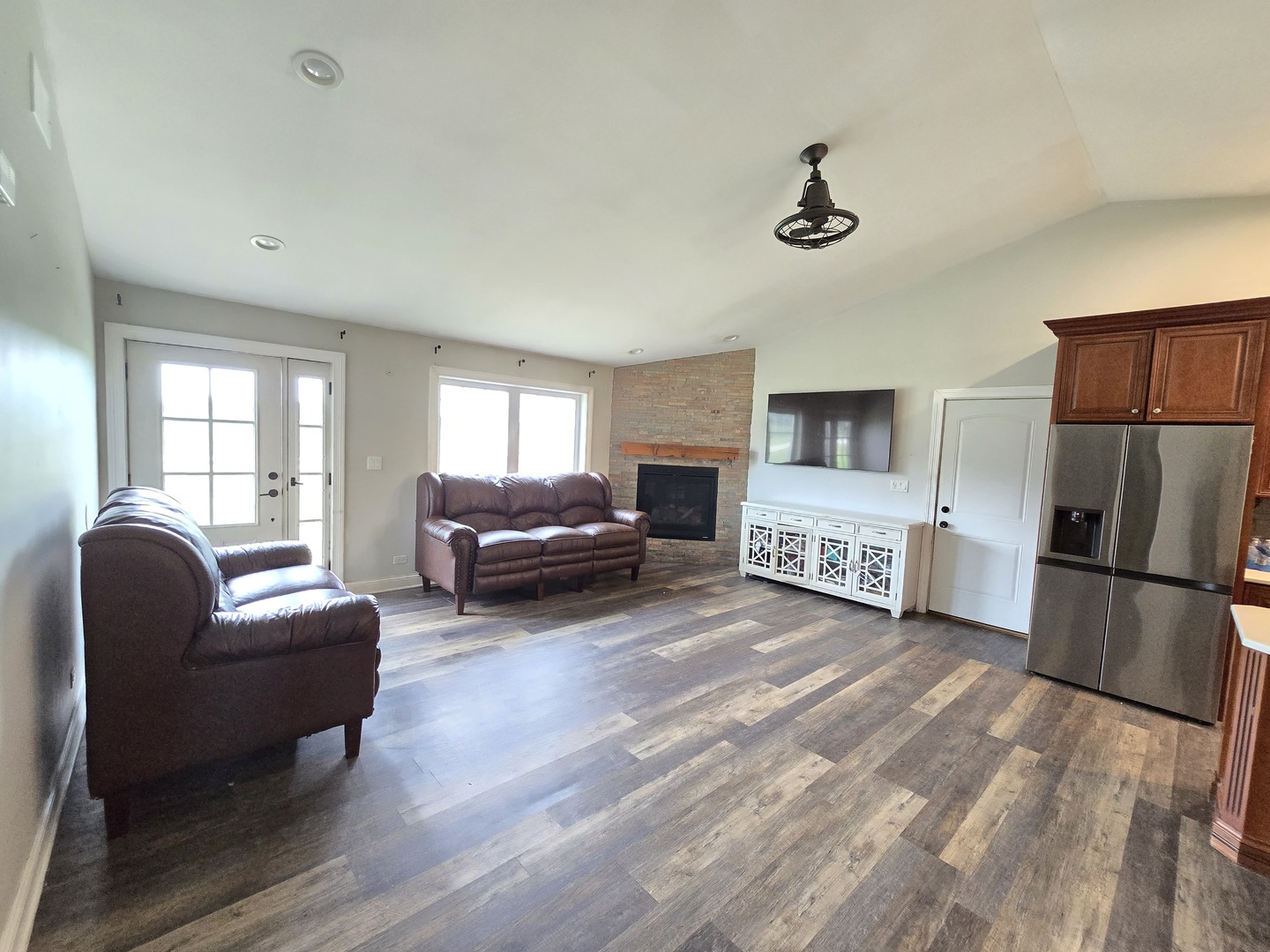 40661 N Delany Road, Wadsworth, IL 60083