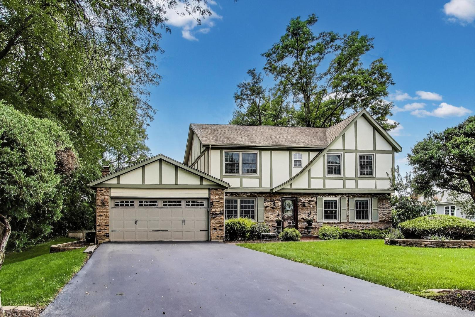 28W409 Leverenz Road, Naperville, IL 60564