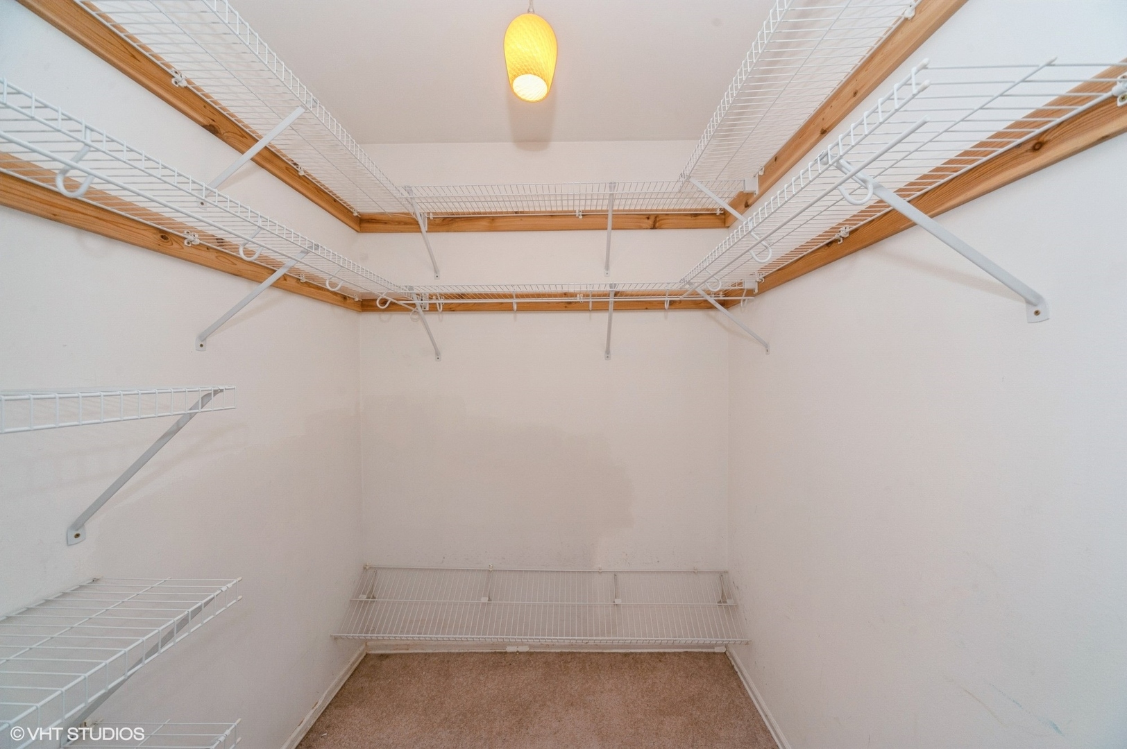 175 Lake Boulevard #308, Buffalo Grove, IL 60089