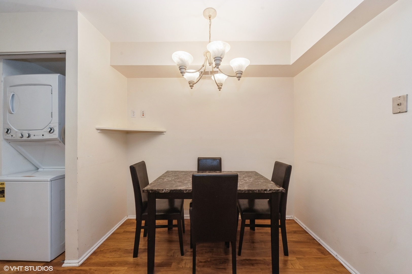 175 Lake Boulevard #308, Buffalo Grove, IL 60089