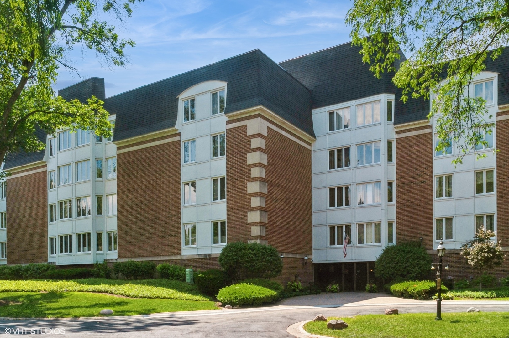 175 Lake Boulevard #308, Buffalo Grove, IL 60089