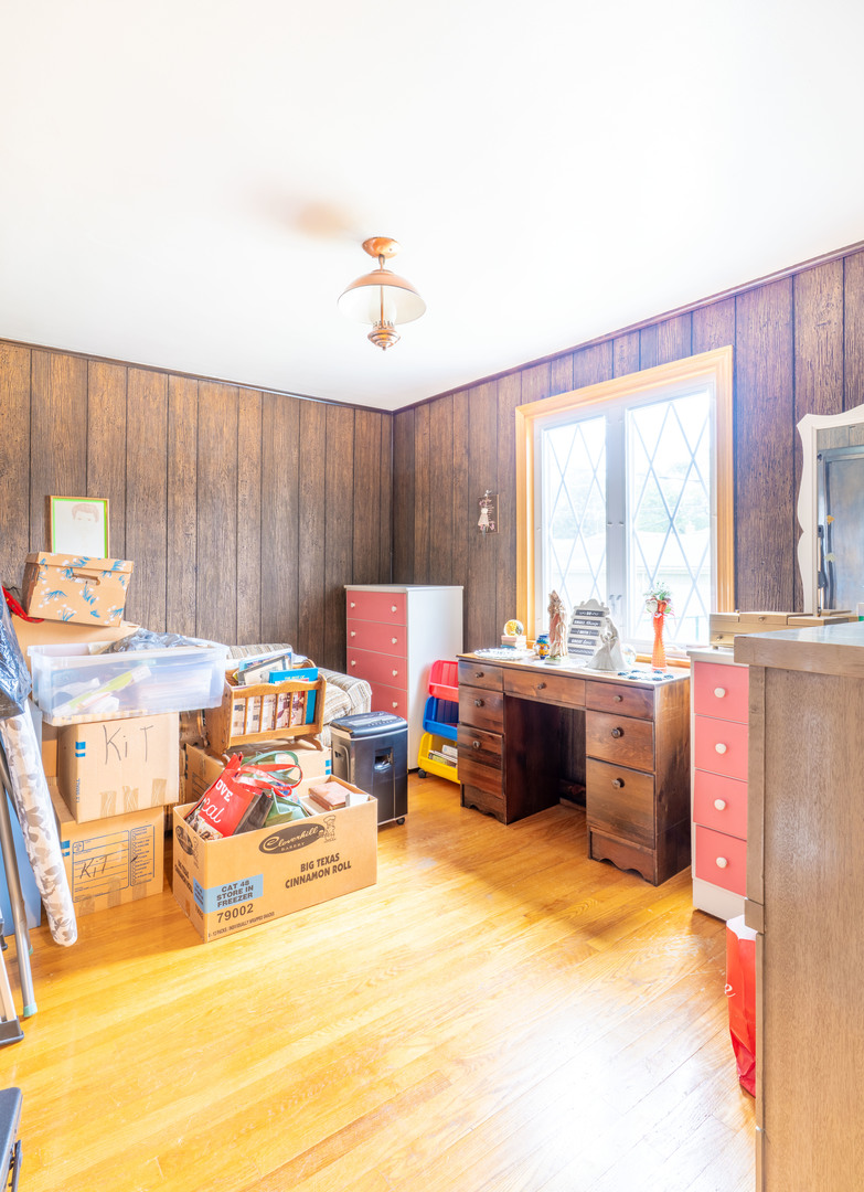 5823 S Mulligan Avenue, Chicago, IL 60638