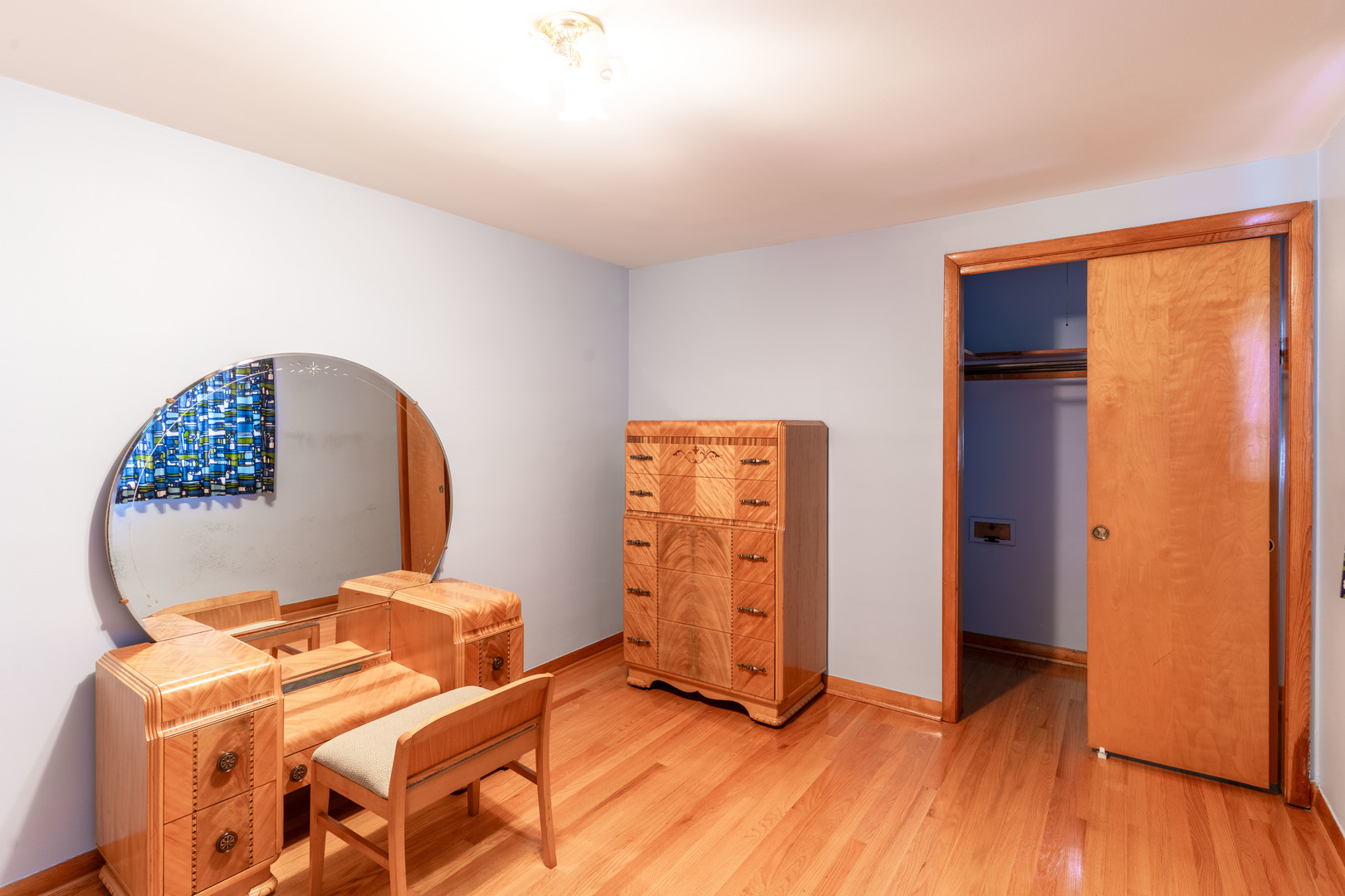 5823 S Mulligan Avenue, Chicago, IL 60638