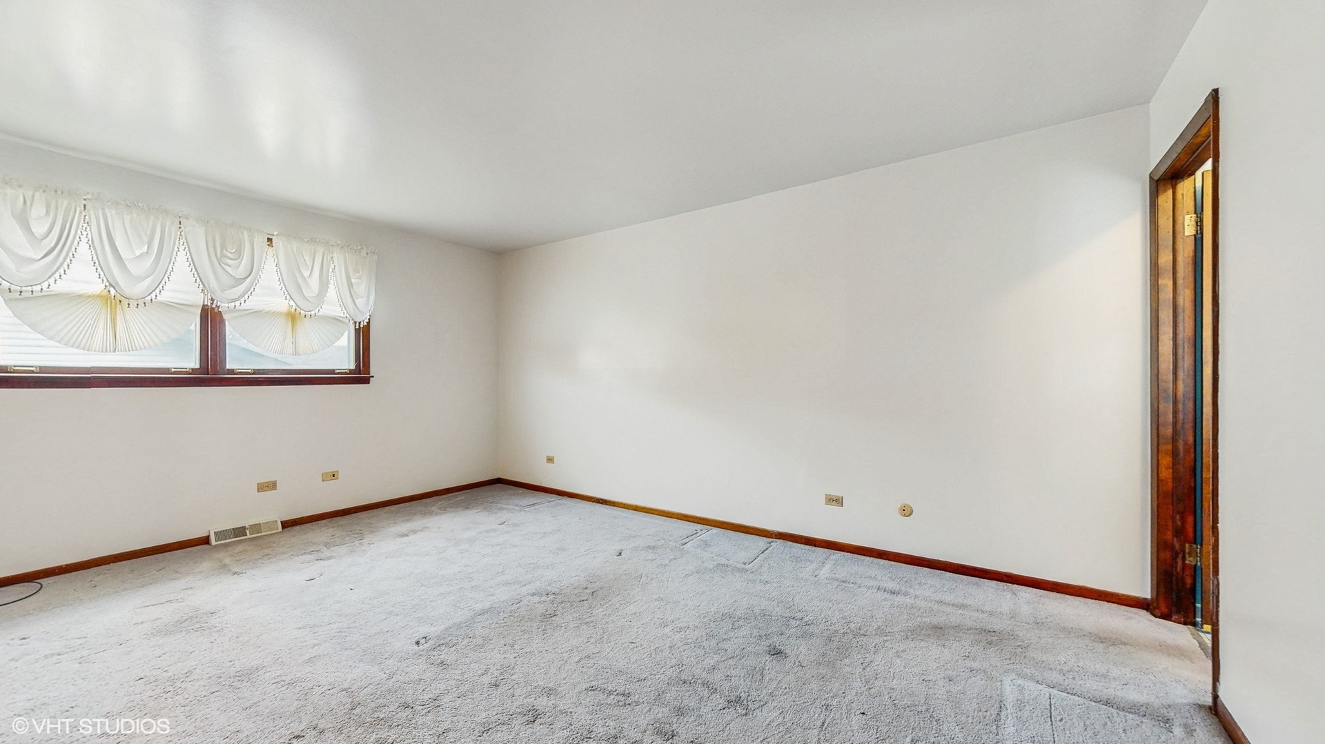16822 Merrill Avenue, South Holland, IL 60473