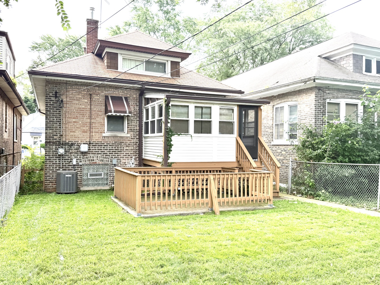 11646 S Lowe Avenue, Chicago, IL 60628