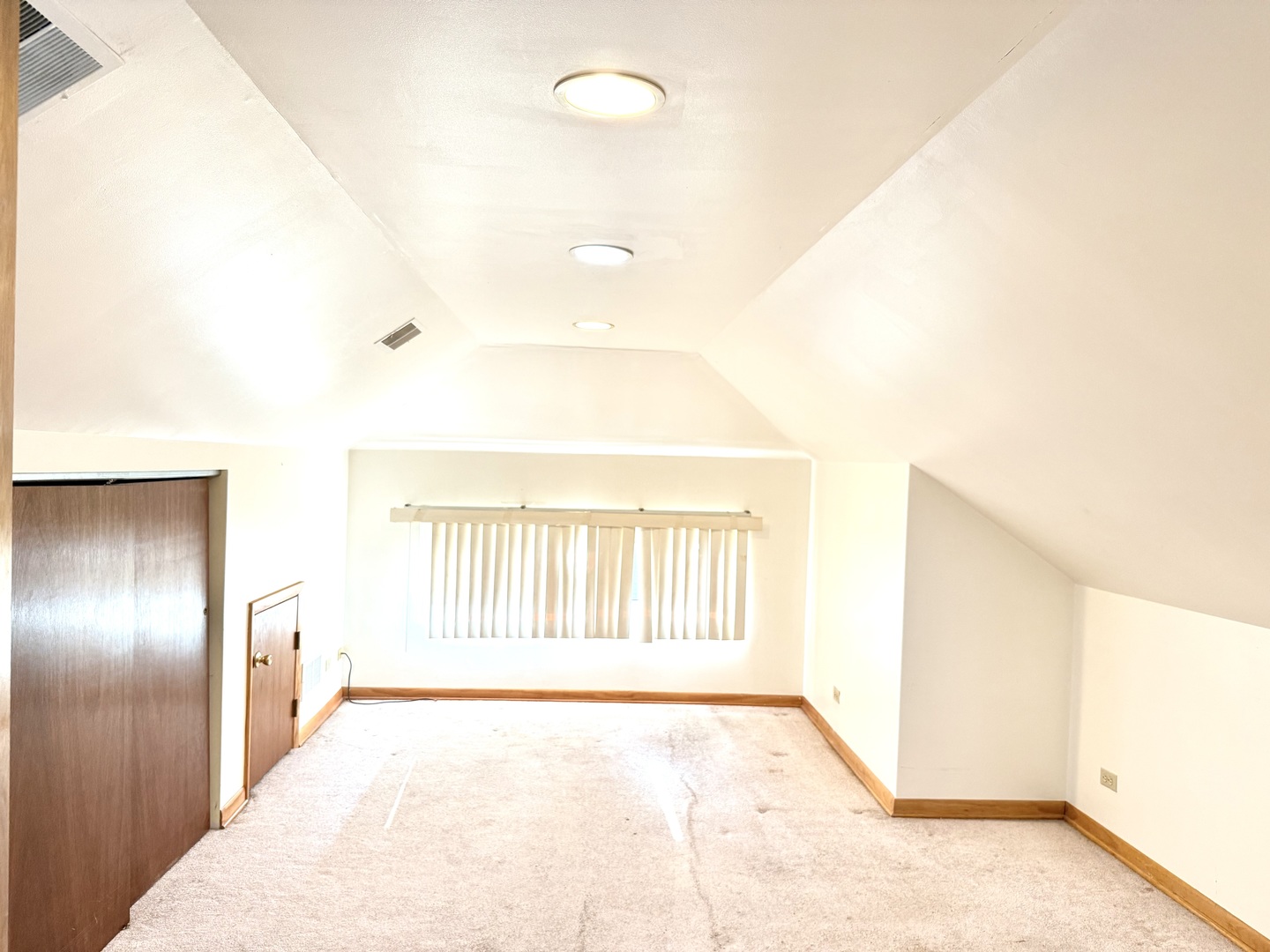 11646 S Lowe Avenue, Chicago, IL 60628