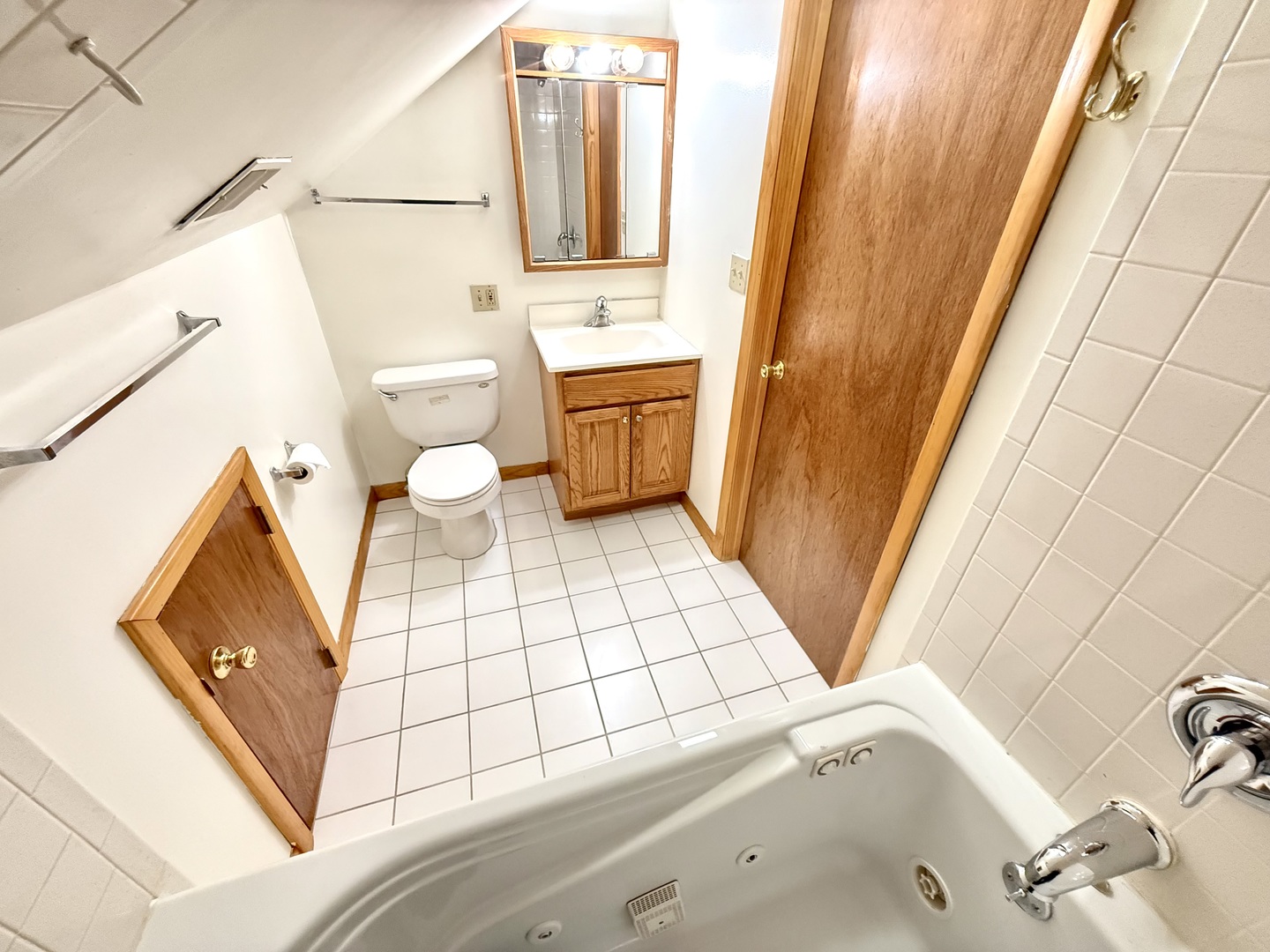 11646 S Lowe Avenue, Chicago, IL 60628