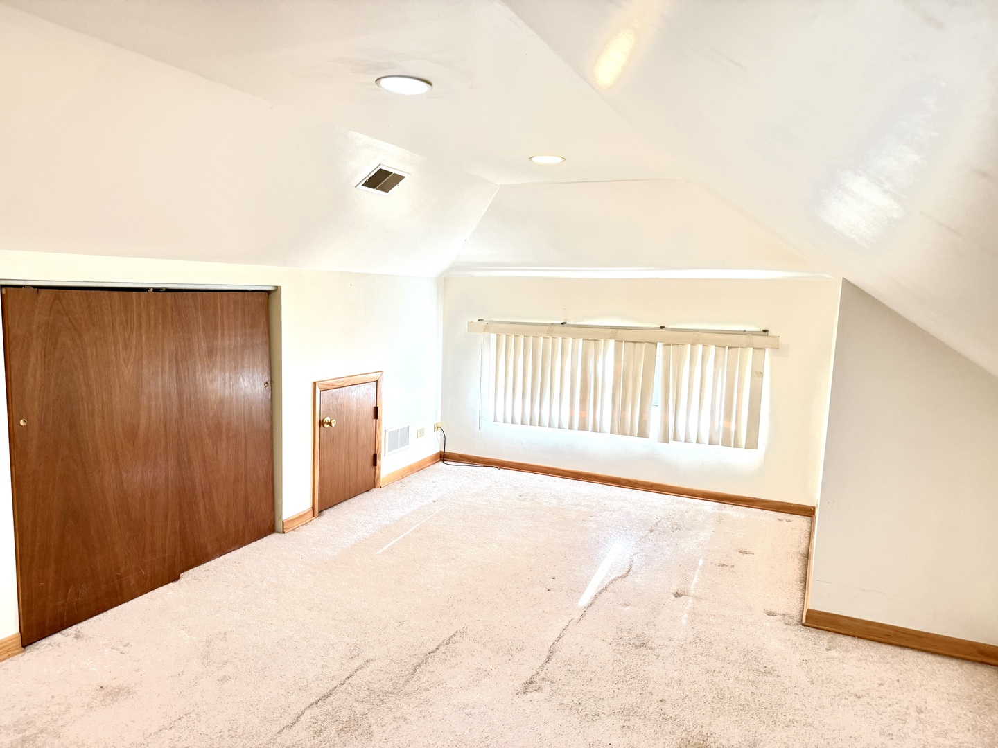 11646 S Lowe Avenue, Chicago, IL 60628