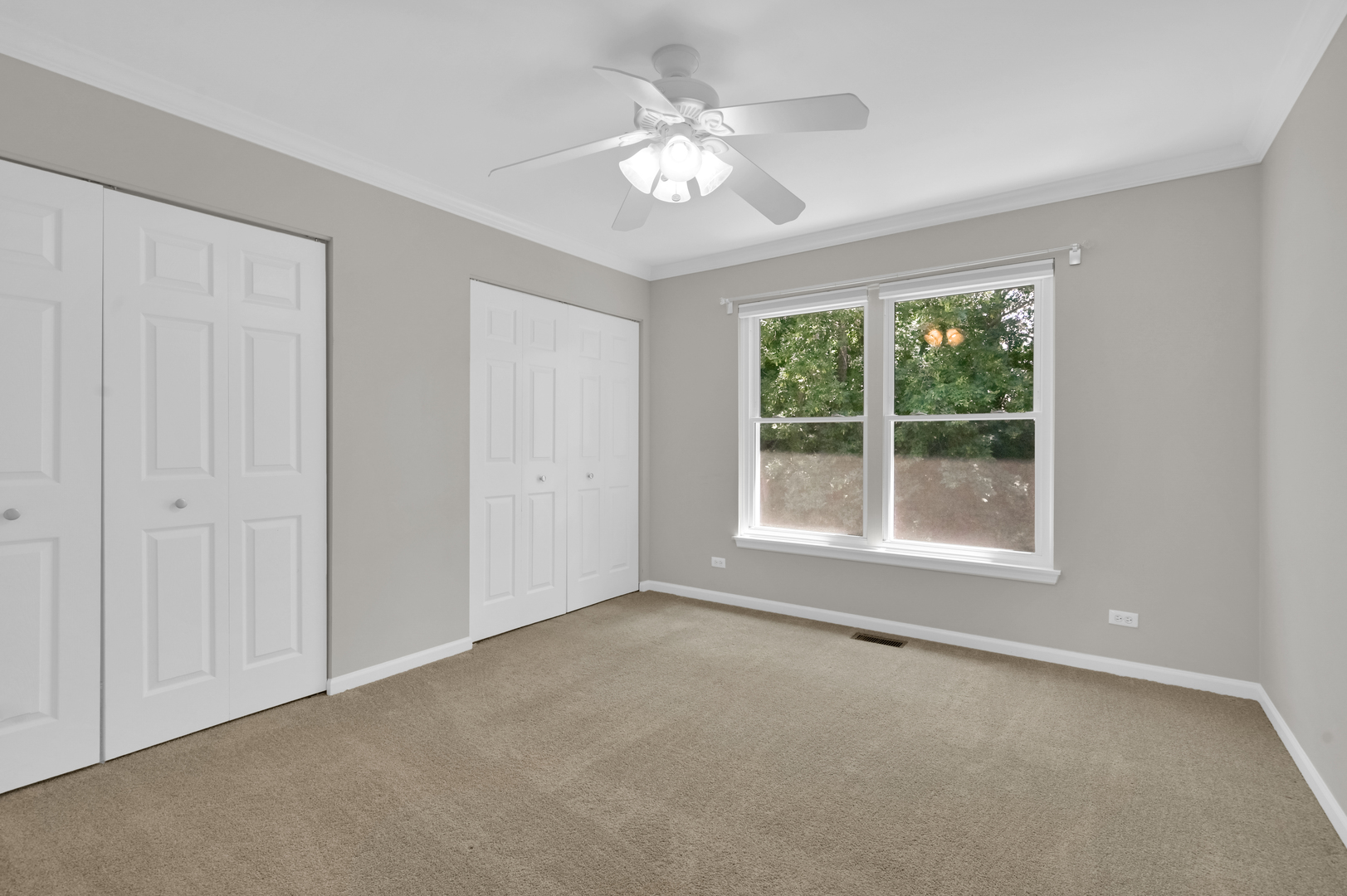502 Windsor Circle, Fox River Grove, IL 60021