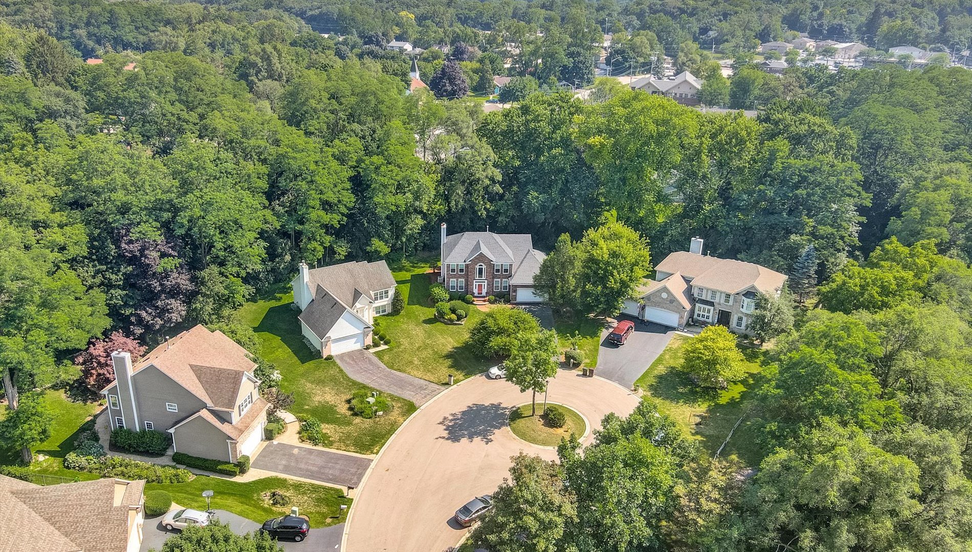 502 Windsor Circle, Fox River Grove, IL 60021