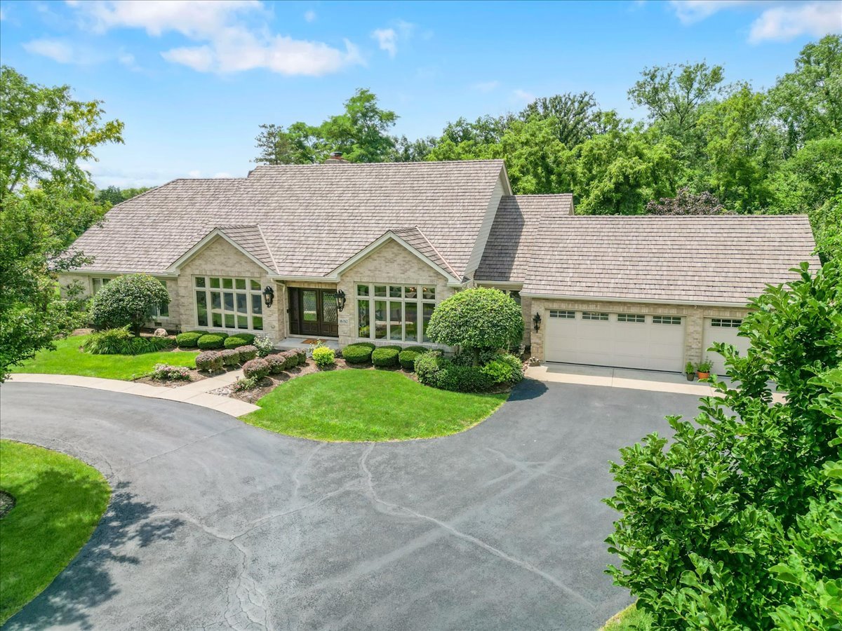 16762 S Deer Path Drive, Homer Glen, IL 60491