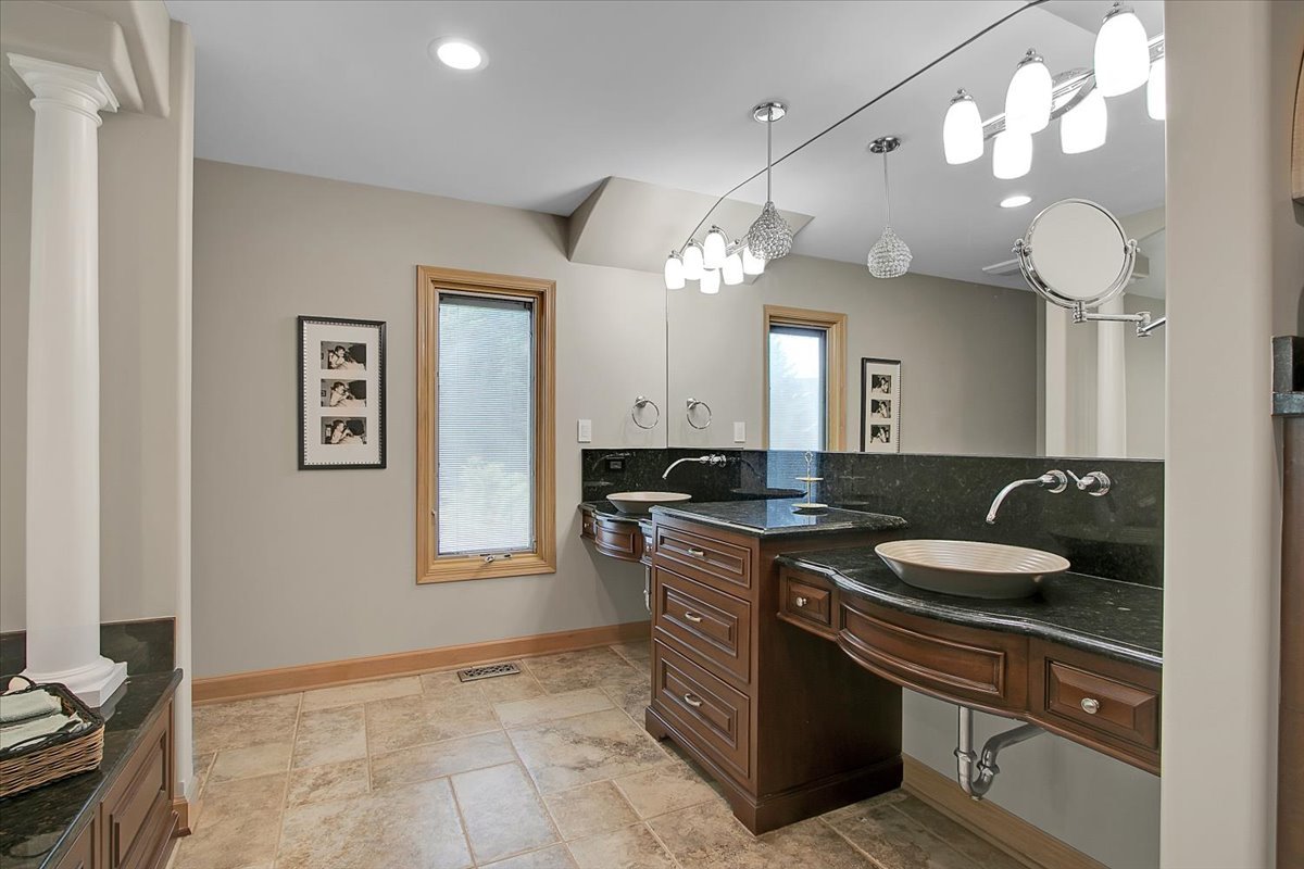 16762 S Deer Path Drive, Homer Glen, IL 60491