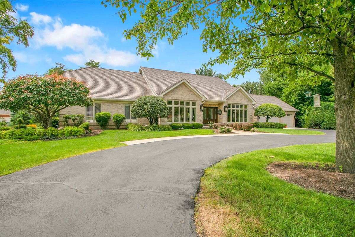 16762 S Deer Path Drive, Homer Glen, IL 60491