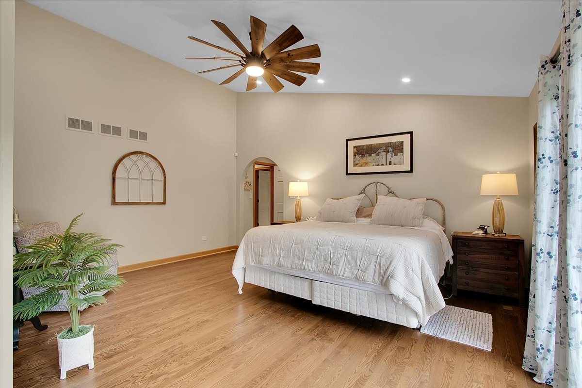 16762 S Deer Path Drive, Homer Glen, IL 60491