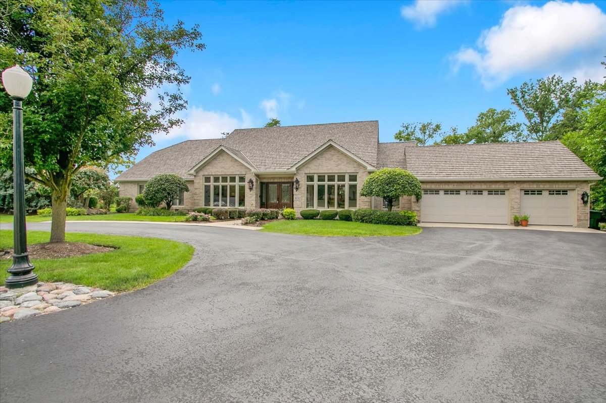 16762 S Deer Path Drive, Homer Glen, IL 60491