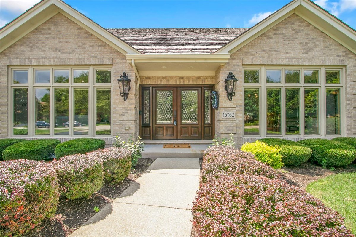 16762 S Deer Path Drive, Homer Glen, IL 60491
