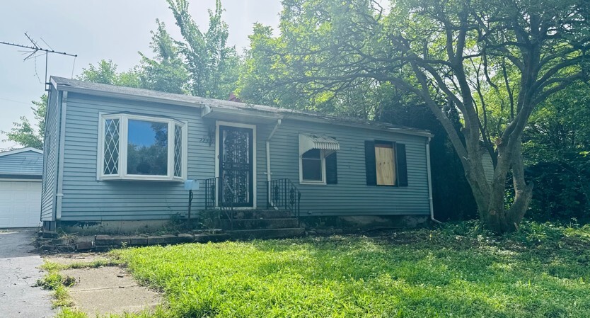 22339 S Merrill Street, Sauk Village, IL 60411
