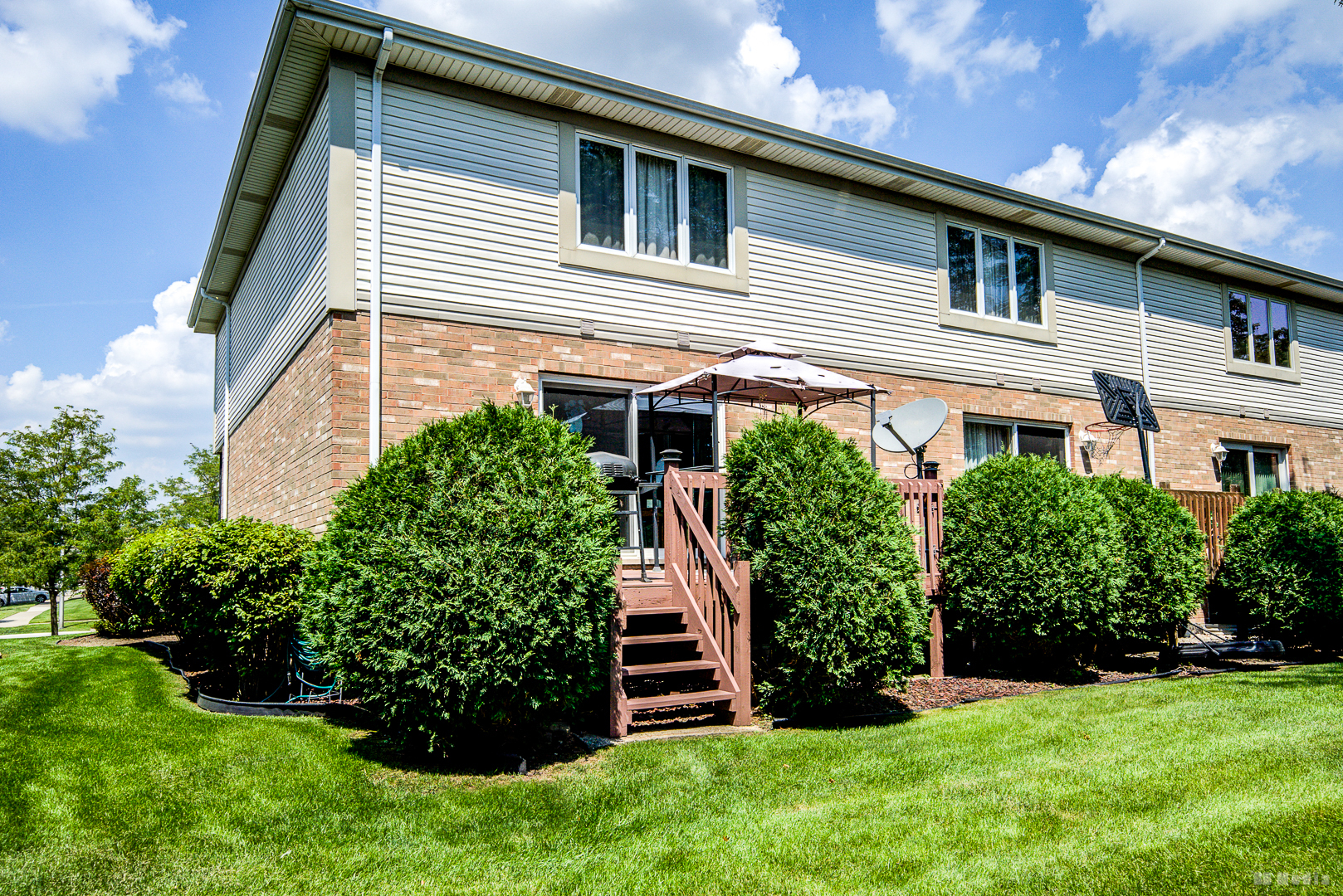 7925 160th Street, Tinley Park, IL 60477