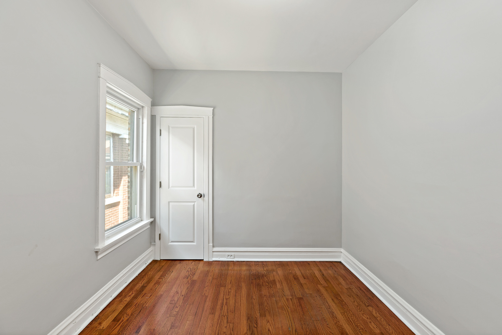 7808 S Vernon Avenue, Chicago, IL 60619