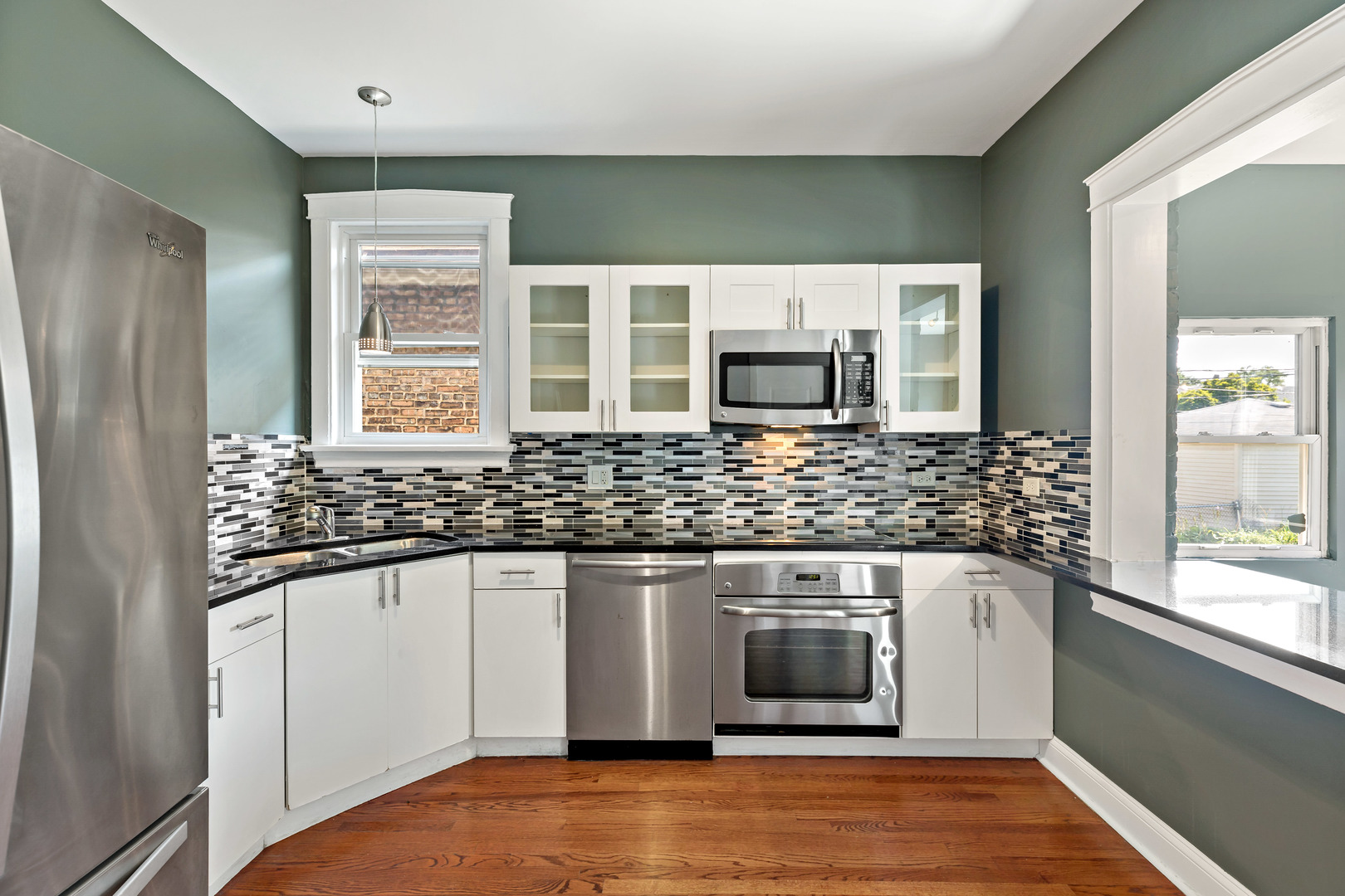 7808 S Vernon Avenue, Chicago, IL 60619