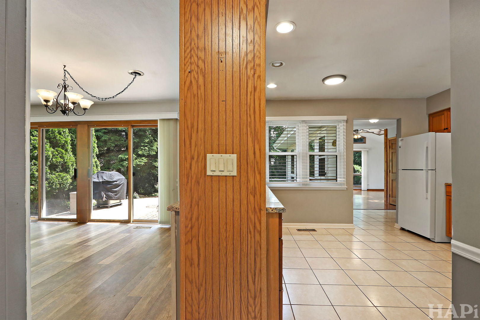 861 Beach Place, Mundelein, IL 60060