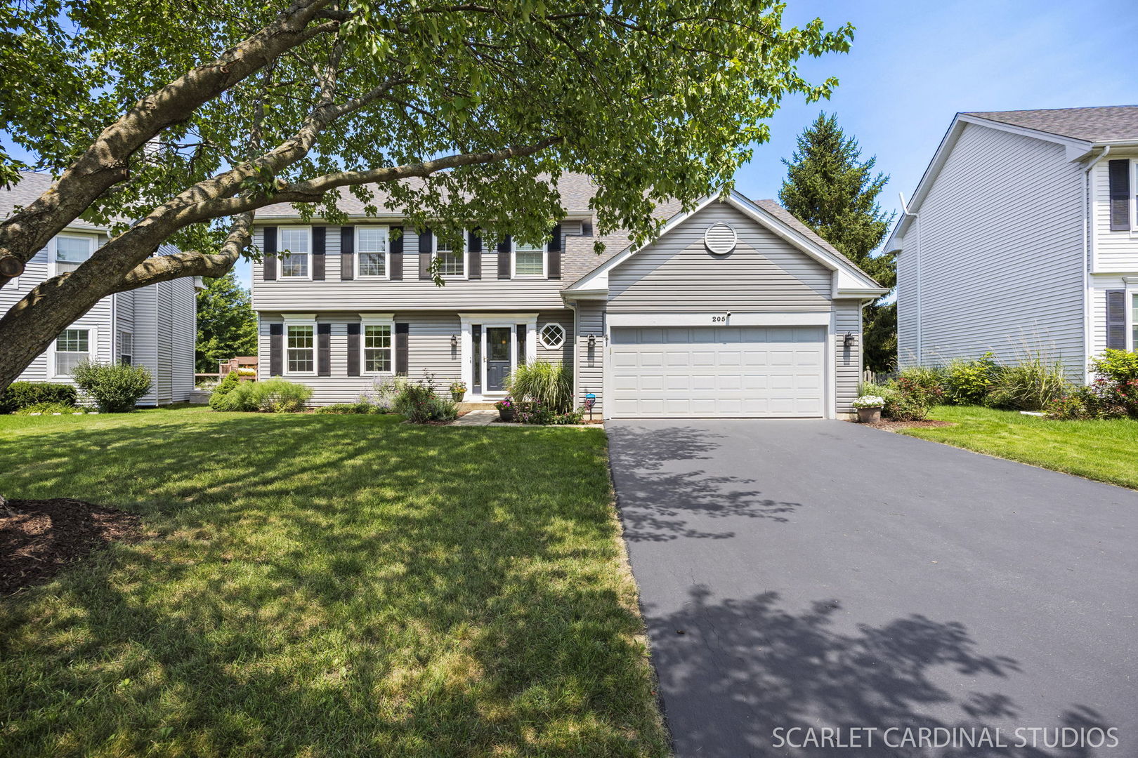 205 Meadowview Lane, Aurora, IL 60502