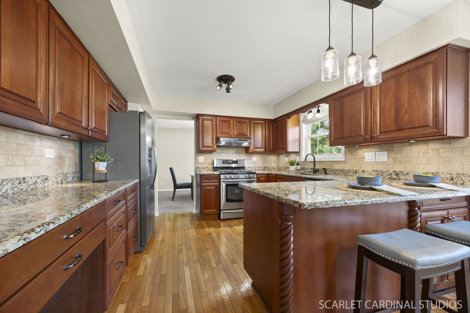 205 Meadowview Lane, Aurora, IL 60502