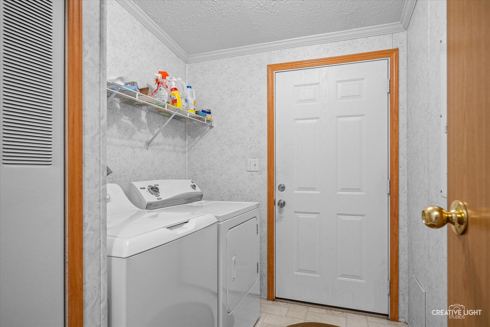 879 Meadowlark Circle #B, Sandwich, IL 60548