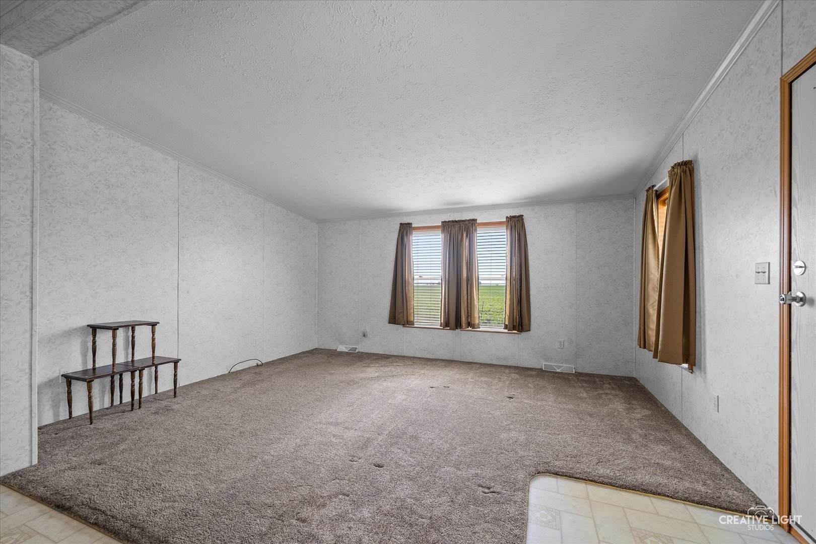 879 Meadowlark Circle #B, Sandwich, IL 60548