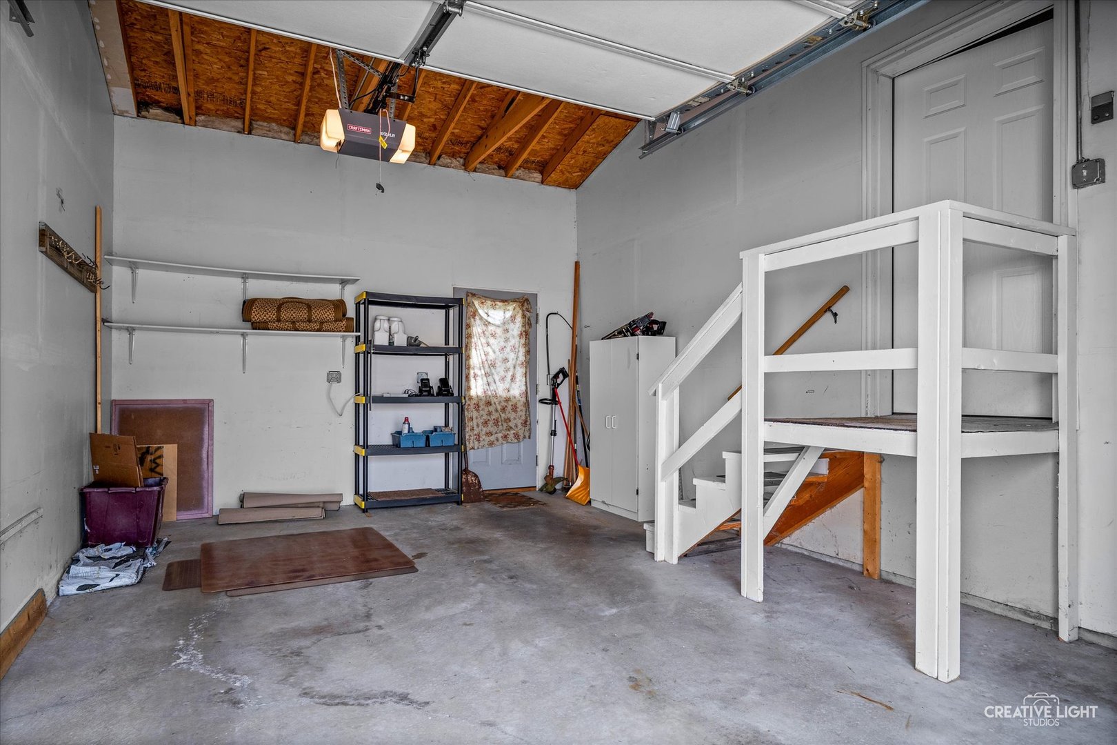879 Meadowlark Circle #B, Sandwich, IL 60548